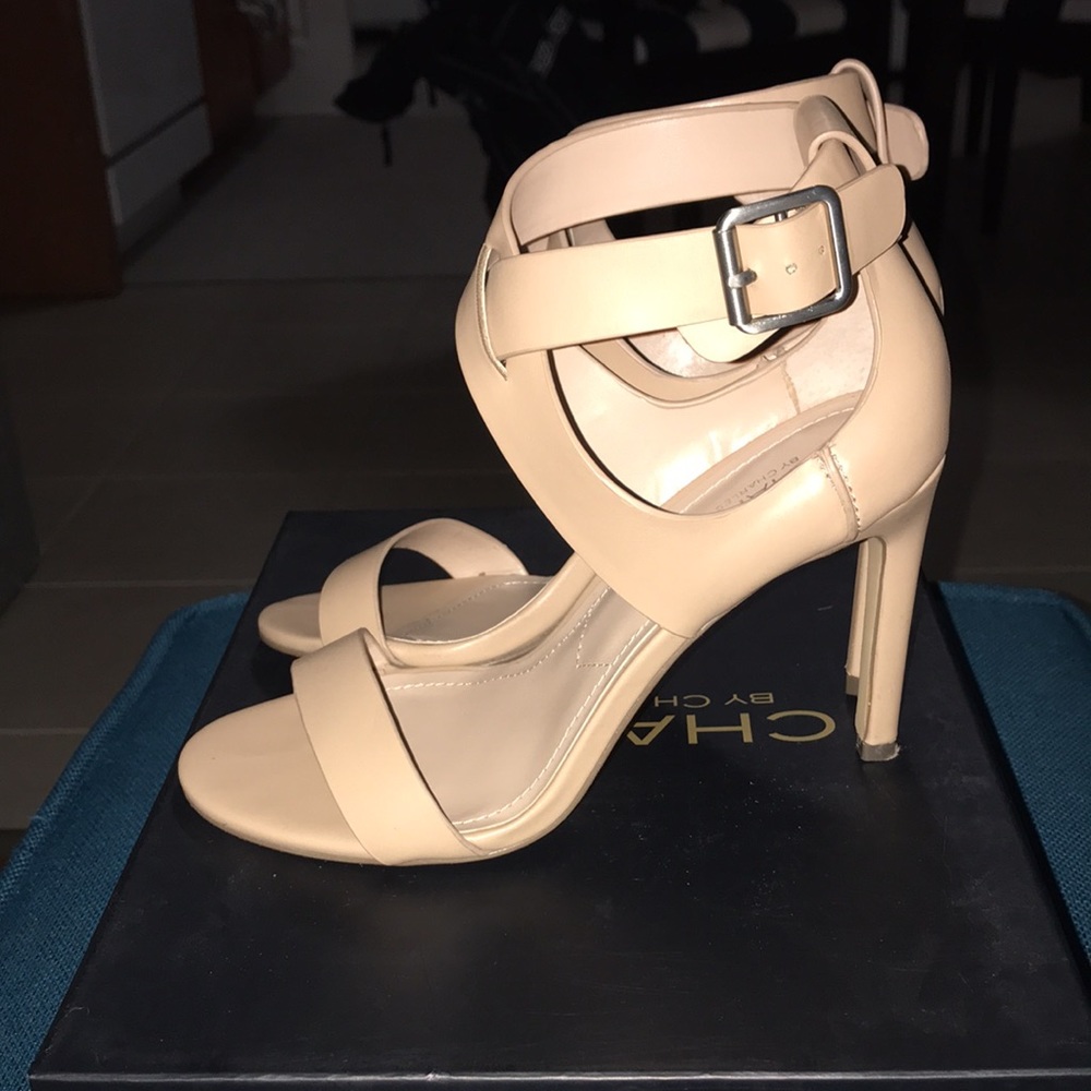 Charles By Charles David Size 7 Heel - image 4